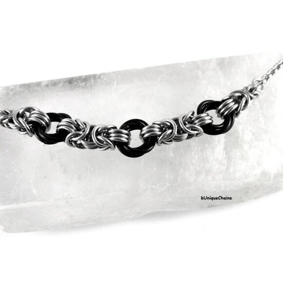 Endless Spirals Bracelet / Anklet Byzantine Link Chains Black Silver Jewelry - Picture 1 of 6